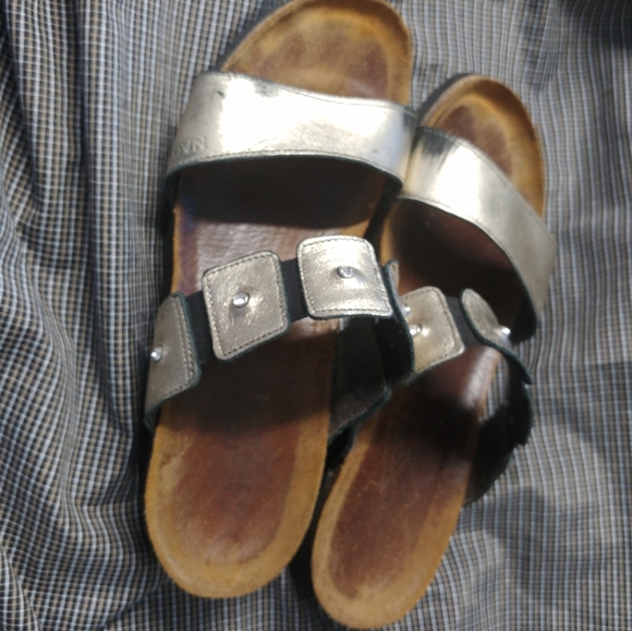 Naot wedge sandals. Size 40. US 9 to 9.5 silver/pewter and tan in color - Picture 1 of 5